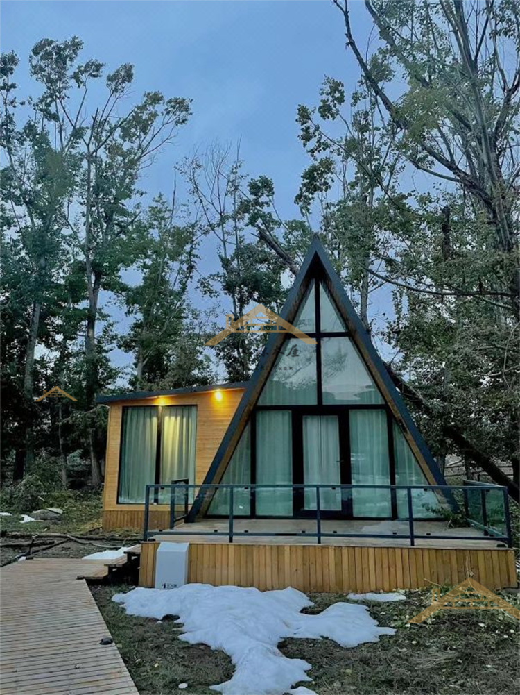Premium A-Frame Cabin Resort in Koktokay, Xinjiang